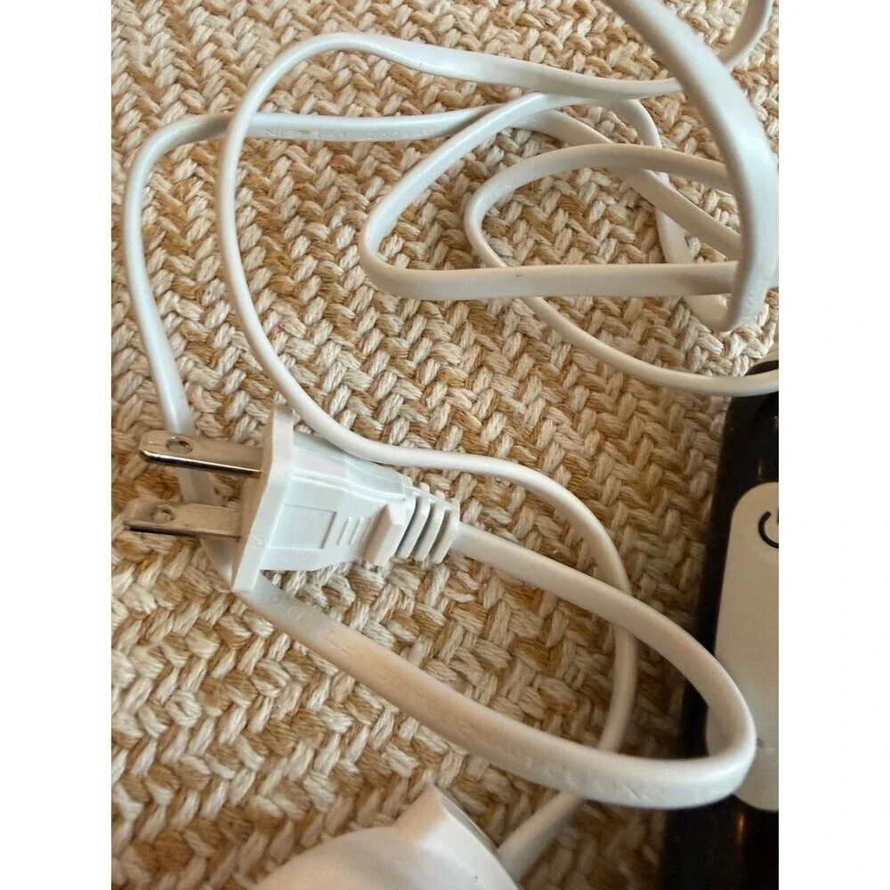 Oral-B Braun Rechargeable Electric Toothbrush with Charger
